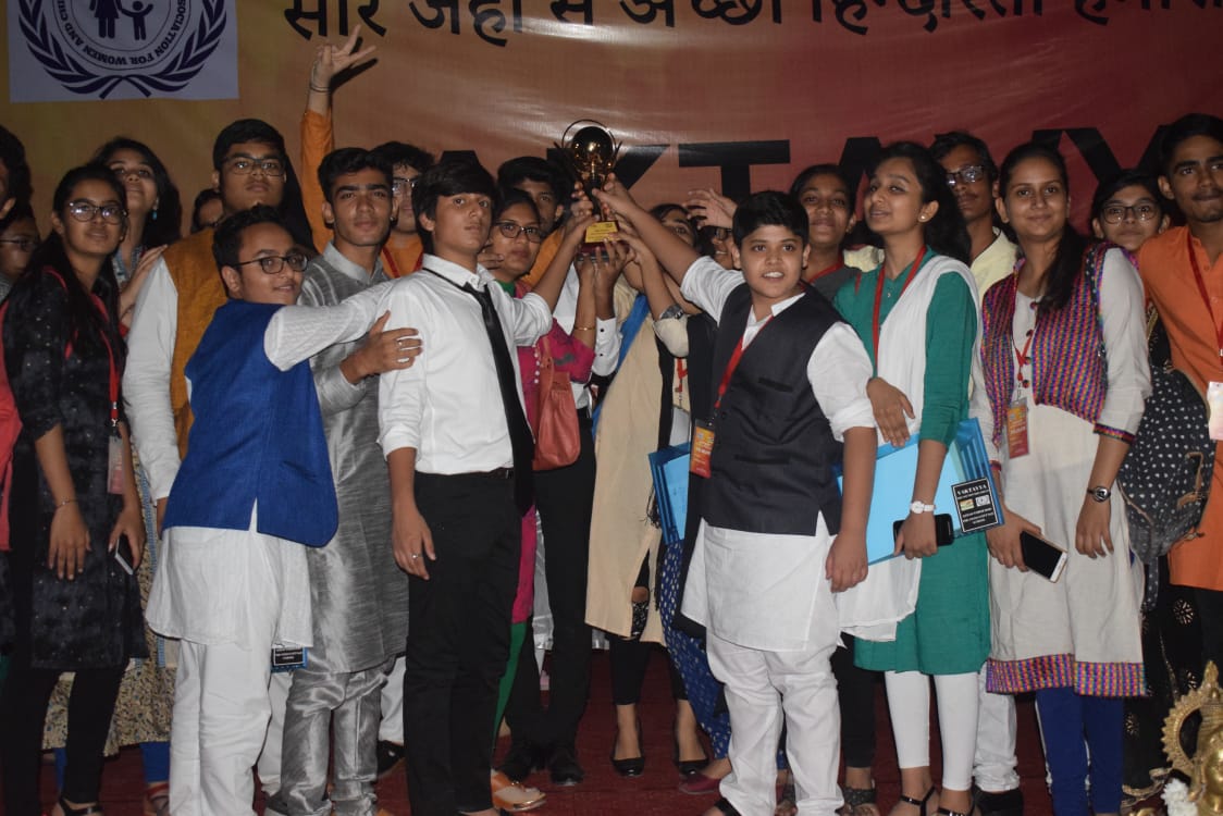 Brahm Dutt Blue Bells Public School EXEMPLIFYING EXCELLENCE IN  VAKTAVYA- YOUTH PARLIAMENT COMPETITION